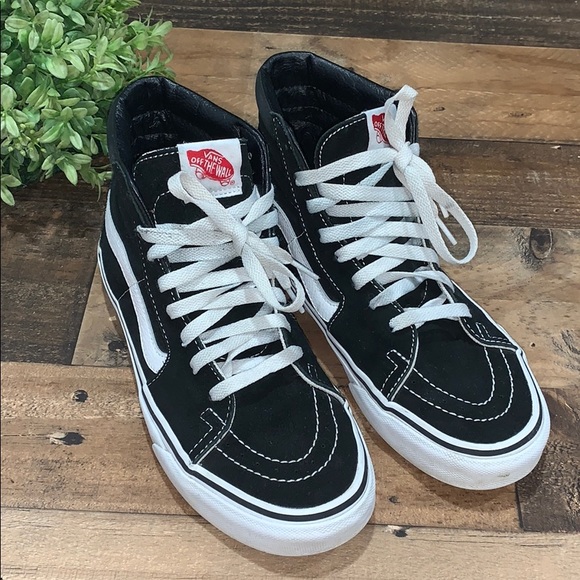 Vans Shoes - Vans high top sneakers women’s 7.5 black white